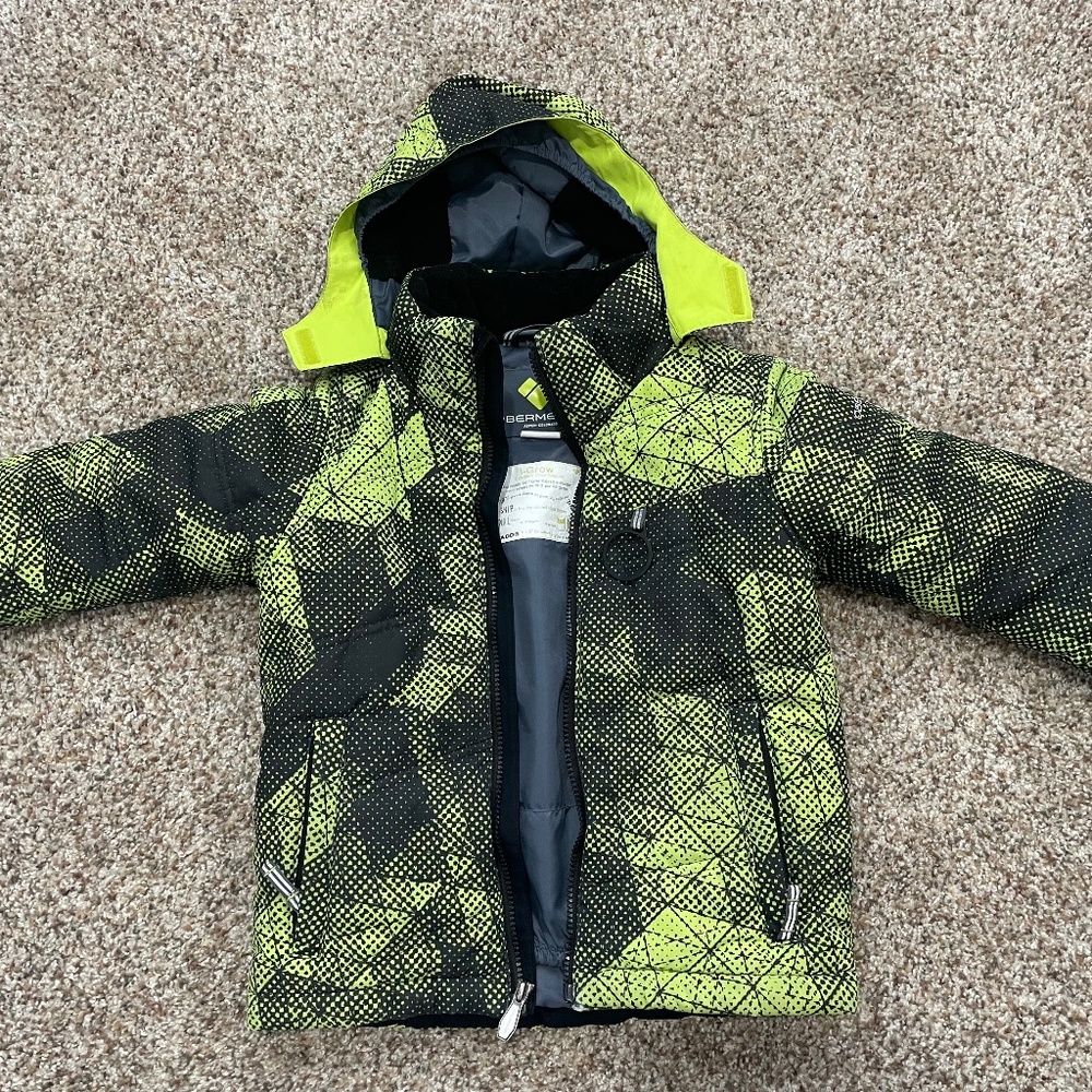 Boys Obermeyer winter jacket size 5